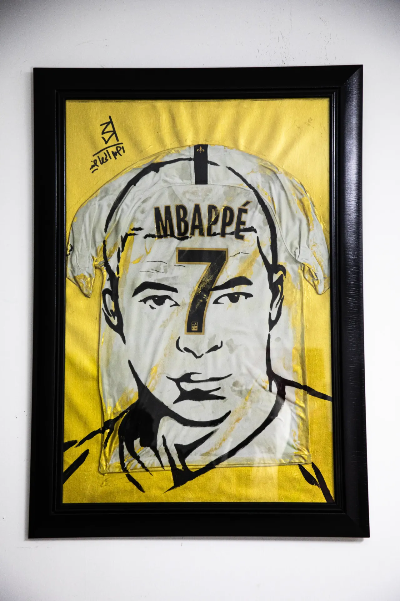 ARTWORK BY AHMED AL-MAADHID / لوح المعاضيد فنية لاحمد