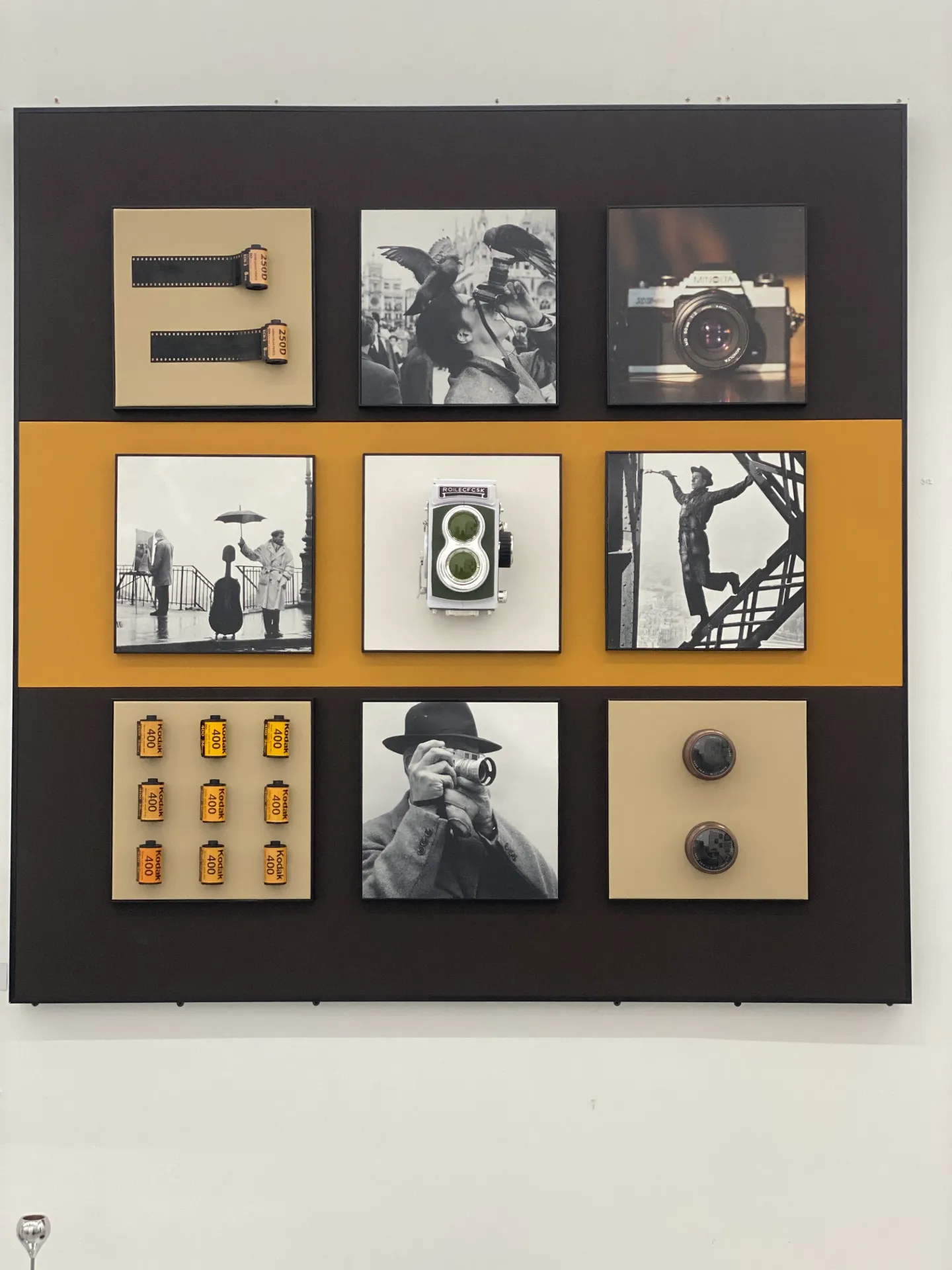 PAINTING BY AM GALLERY / لوحة من اي ام غالري