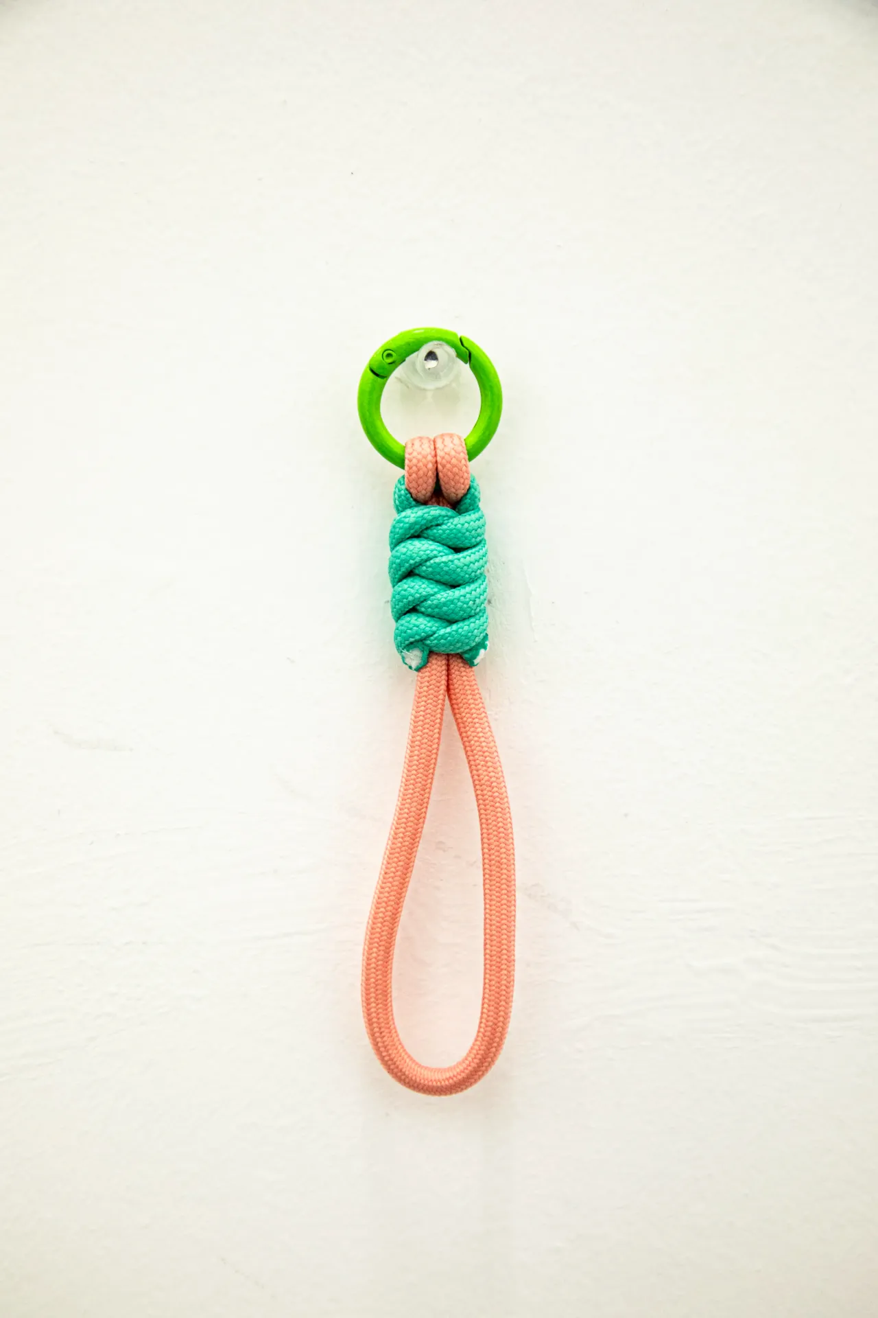 KEYCHAIN K4 (WIRE KEYCHAIN)